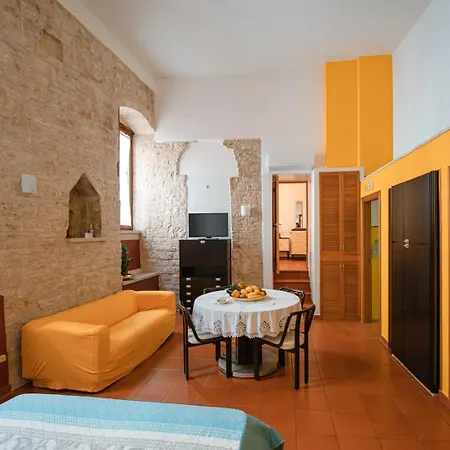 La Piccola Torre 3* ביצ'לייה